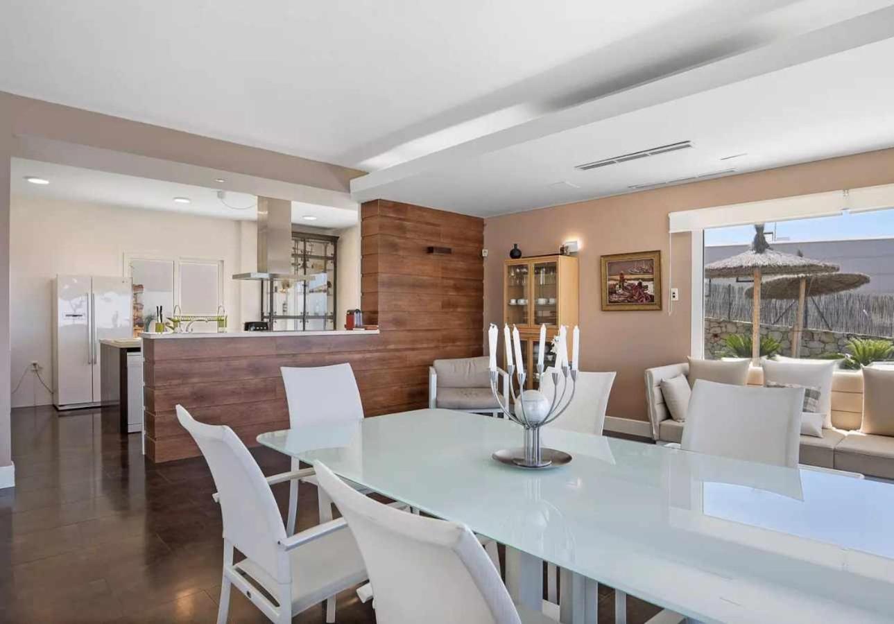 Lujosa Villa Piscina 25 Metros Suit 60M2 Spa Sauna Zahara de los Atunes Dış mekan fotoğraf